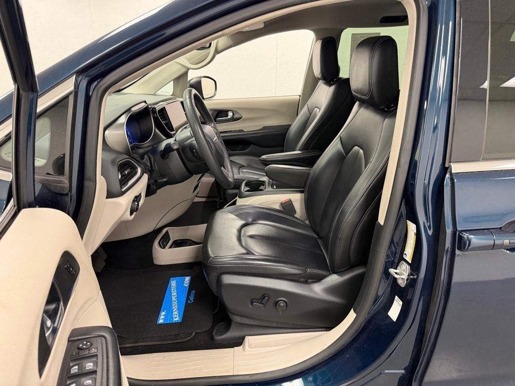 Chrysler Pacifica  2023