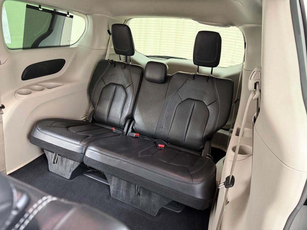 Chrysler Pacifica  2022