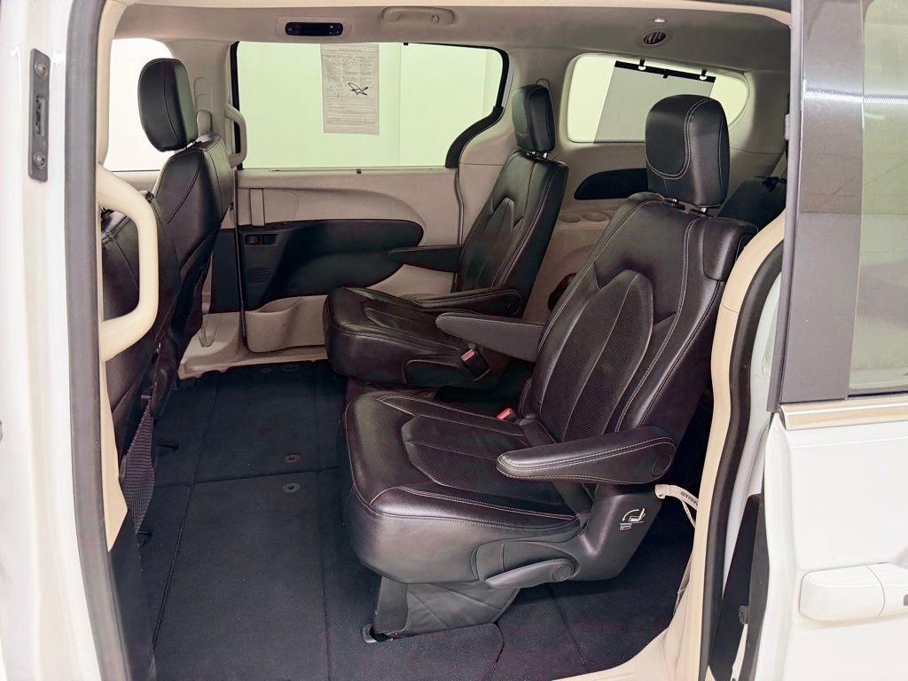 Chrysler Pacifica  2022