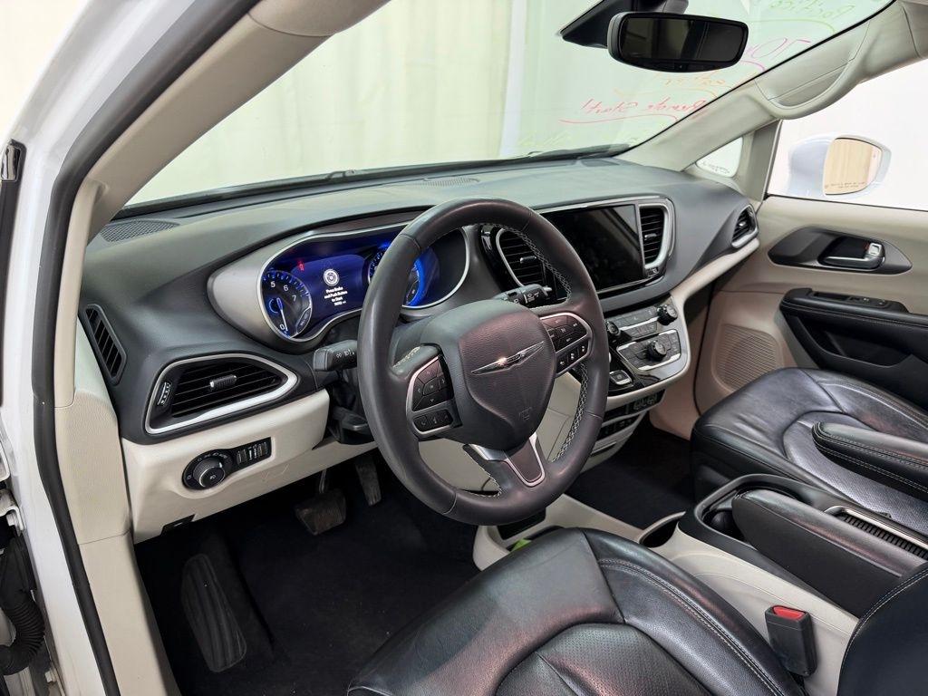 Chrysler Pacifica  2022