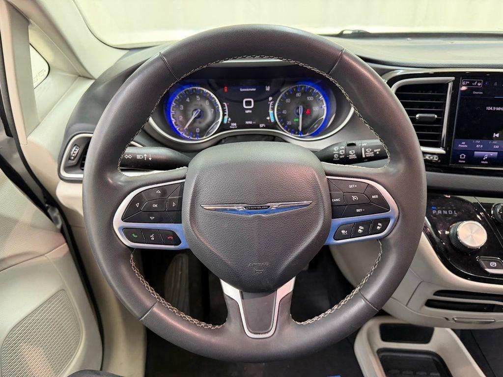 Chrysler Pacifica  2022