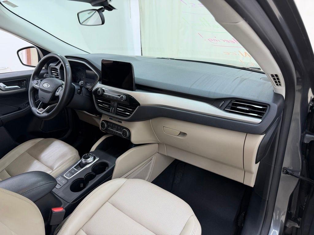 Ford Escape  2022