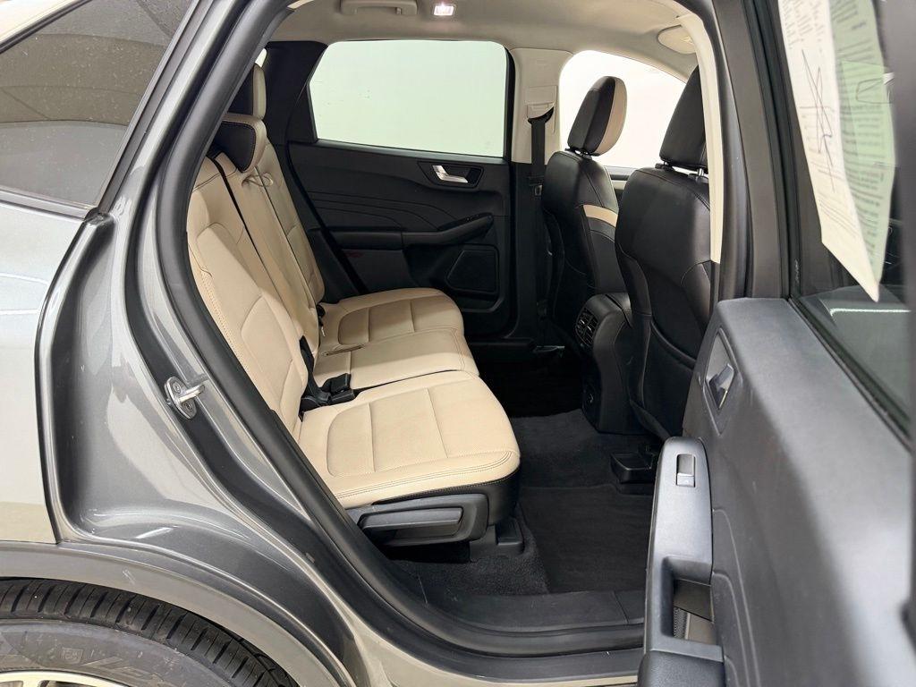Ford Escape  2022