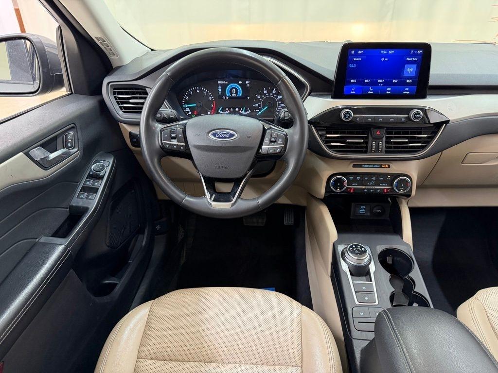 Ford Escape  2022