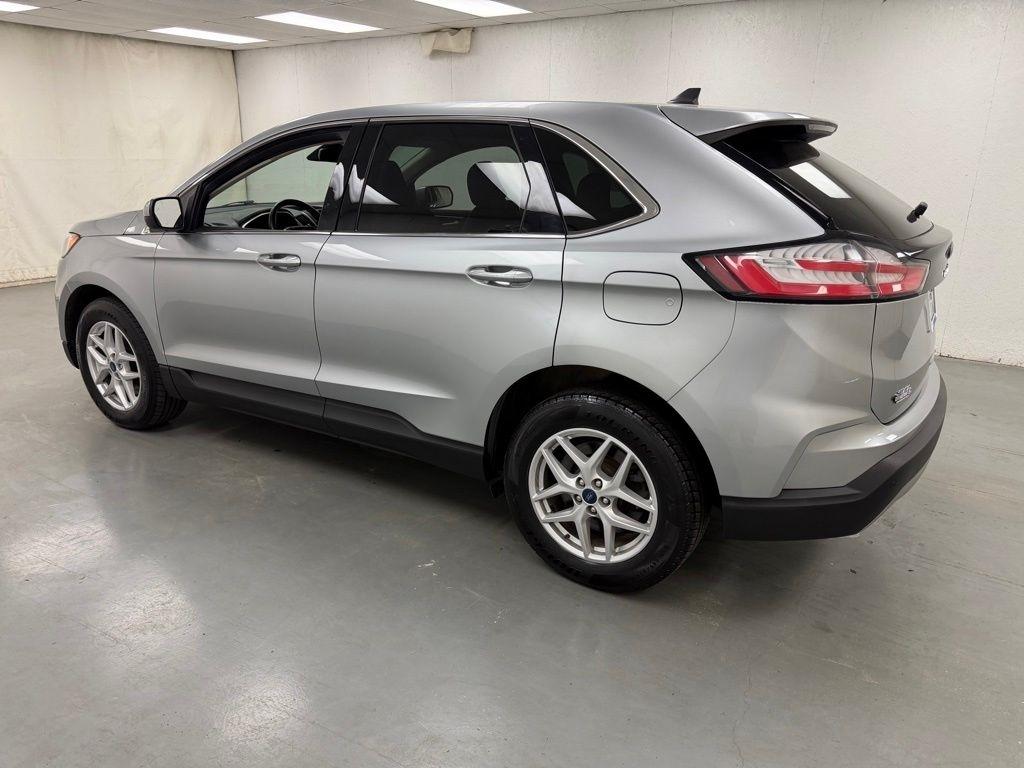 Ford Edge  2021