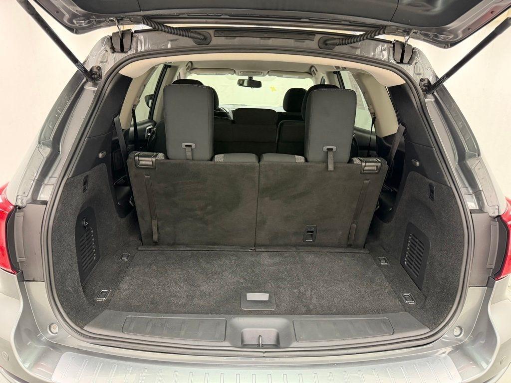 Nissan Pathfinder  2020