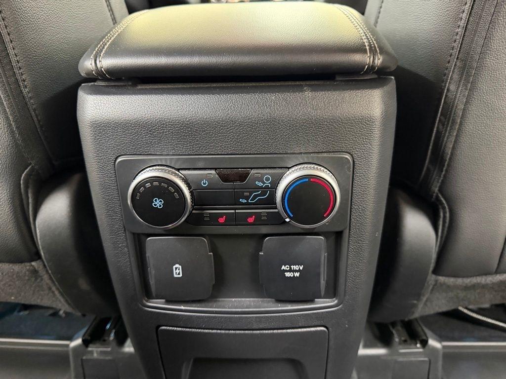 Ford Explorer  2023