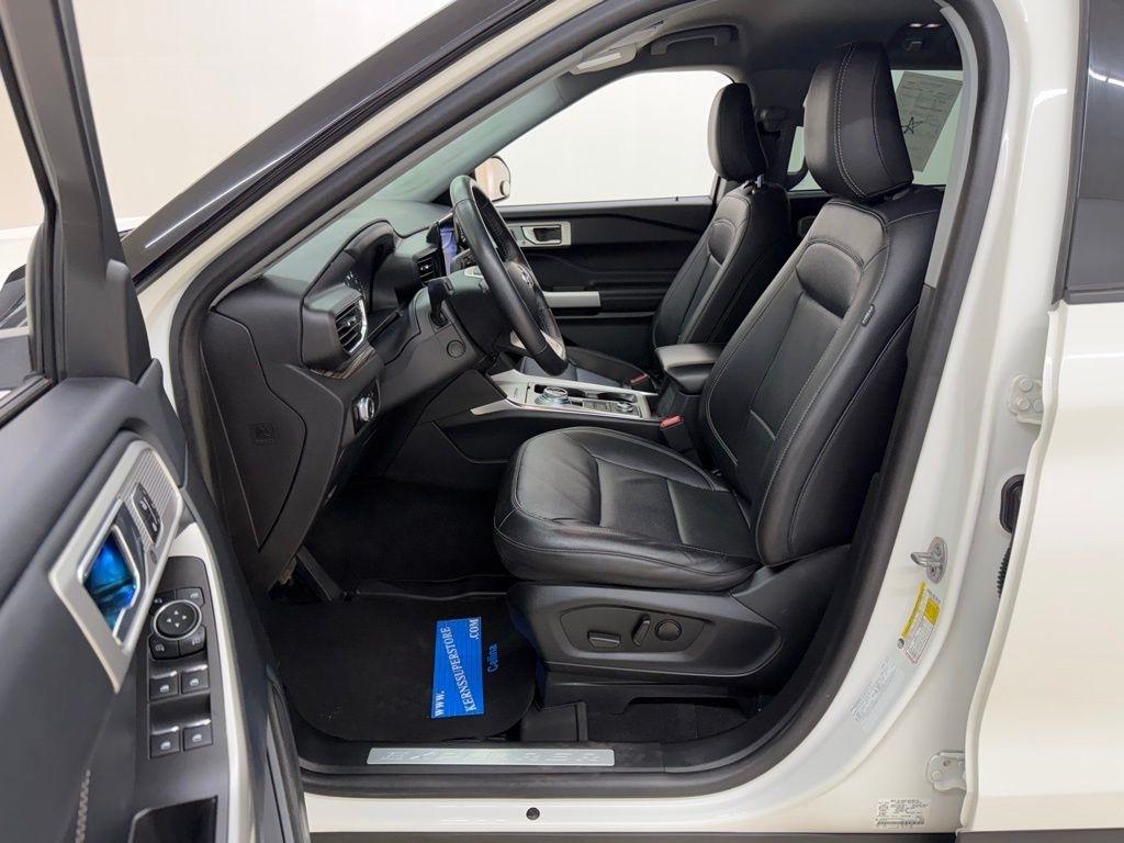 Ford Explorer  2023
