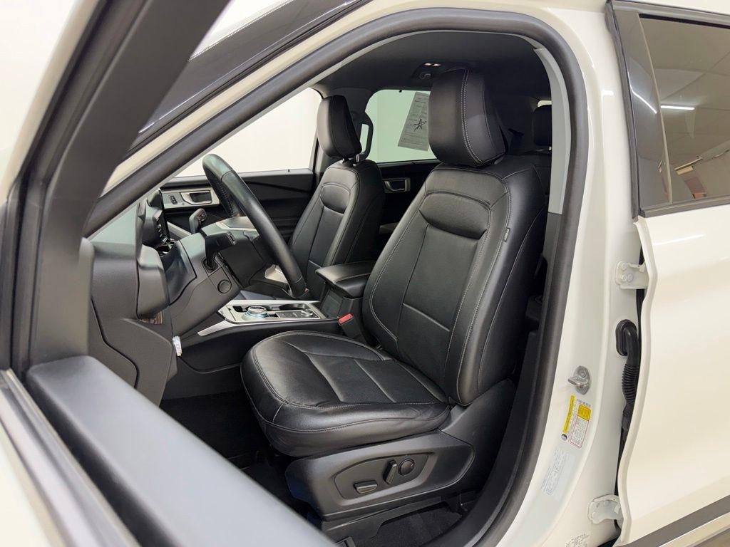 Ford Explorer  2023