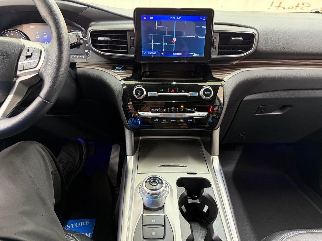 Ford Explorer  2023