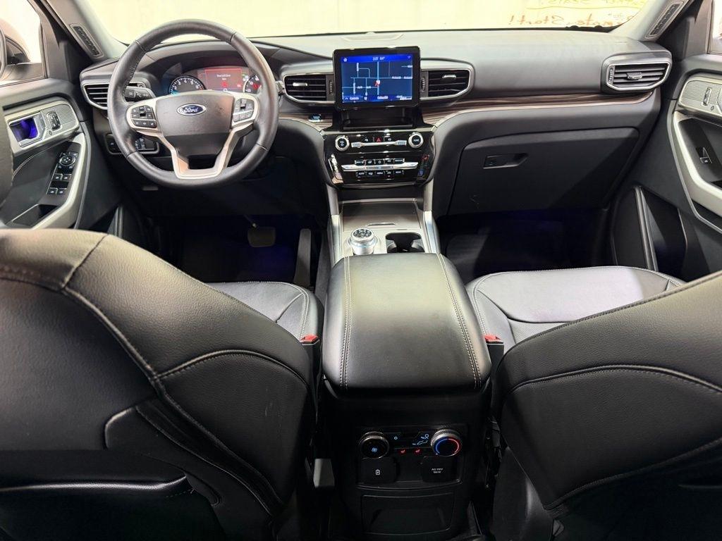 Ford Explorer  2023