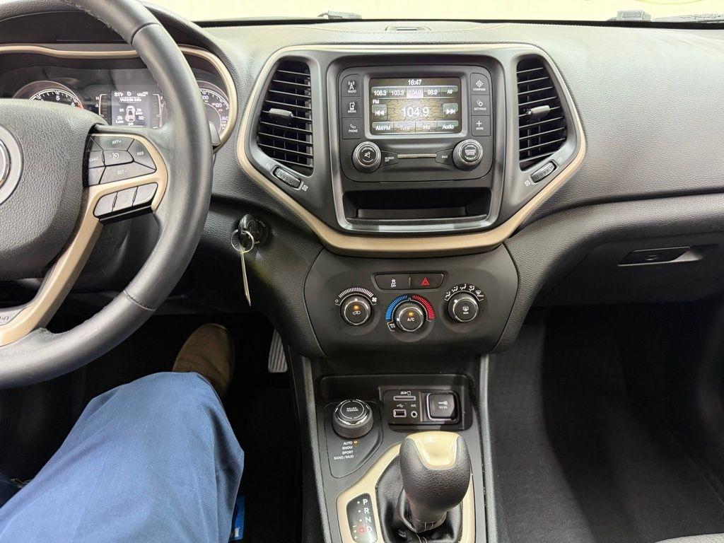 Jeep Cherokee  2018