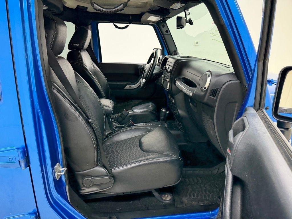 Jeep Wrangler  2014