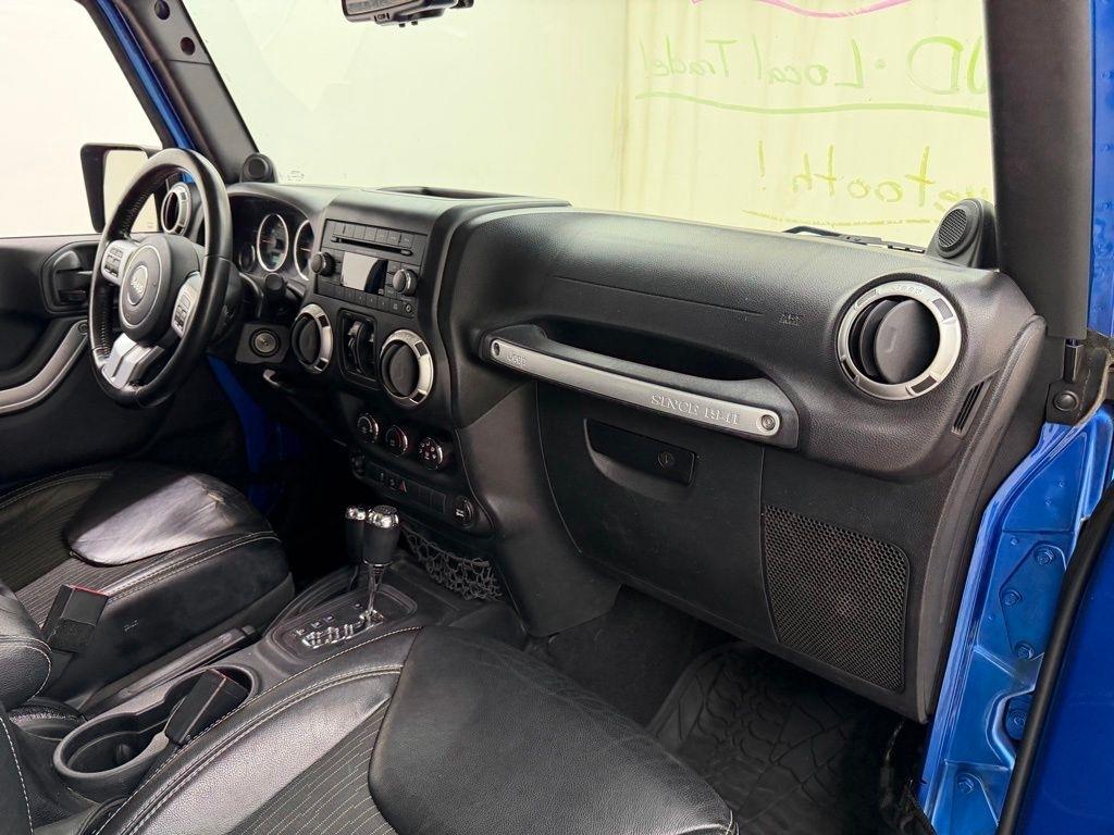 Jeep Wrangler  2014