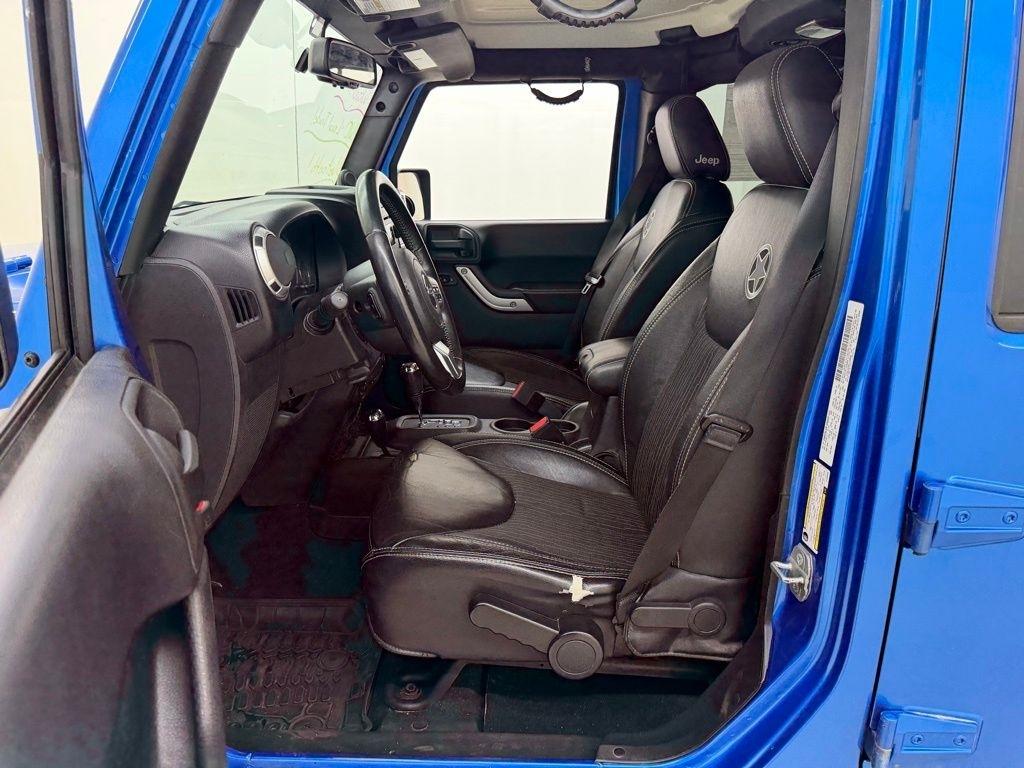 Jeep Wrangler  2014