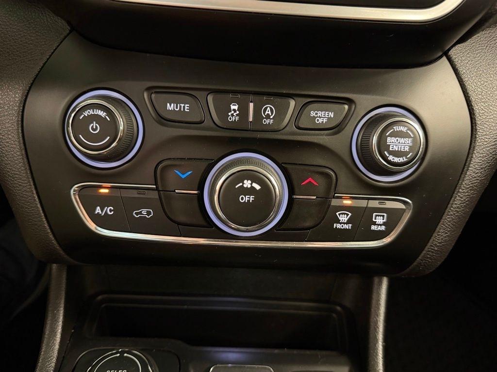 Jeep Cherokee  2019