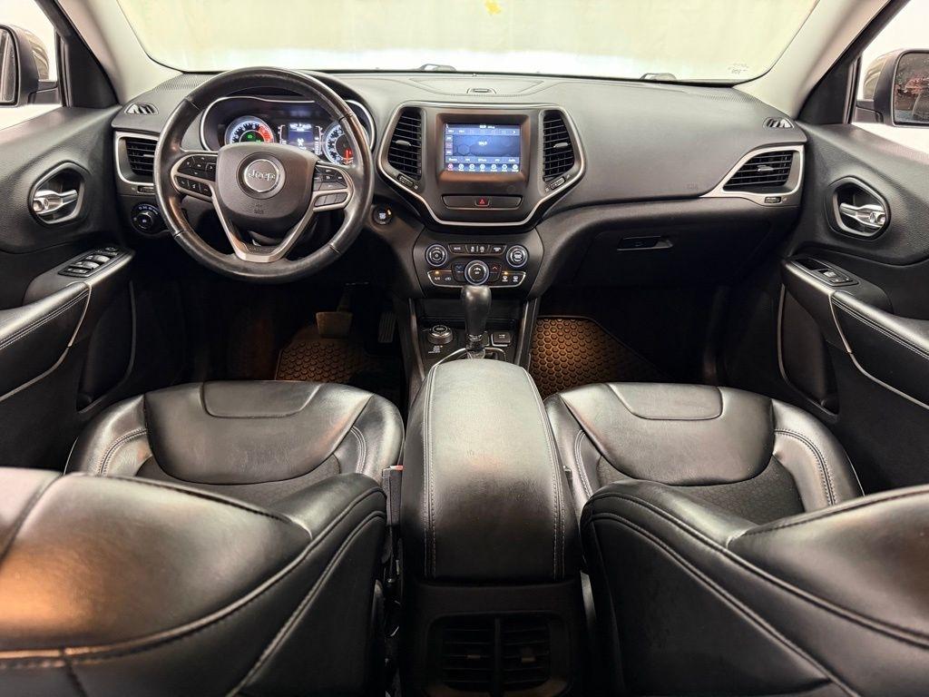 Jeep Cherokee  2019