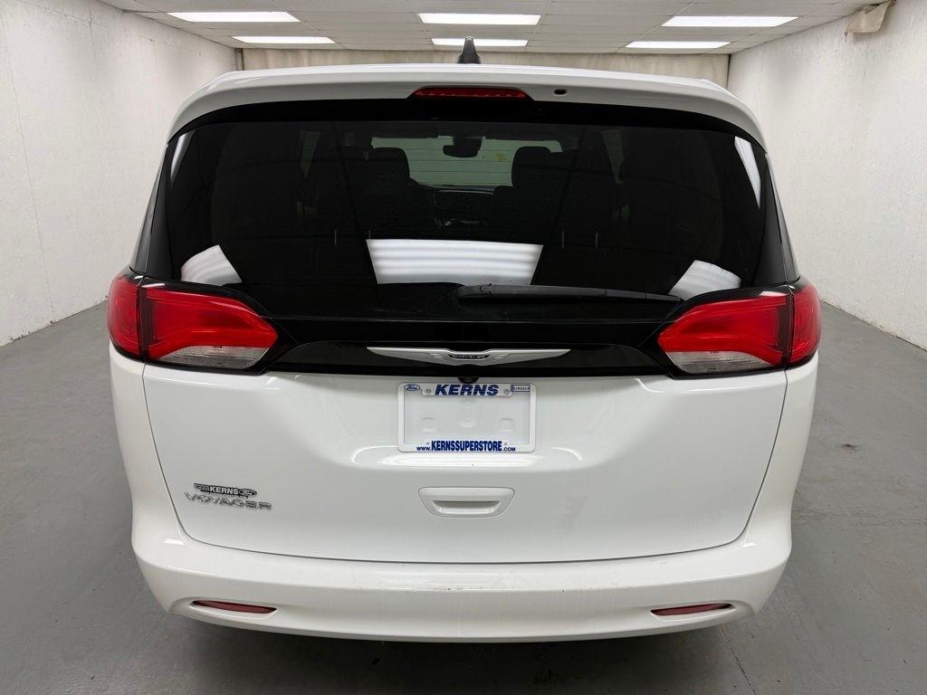 Chrysler Voyager  2023