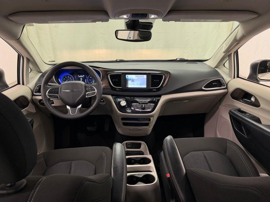 Chrysler Voyager  2023
