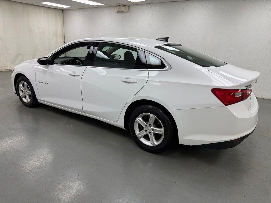 Chevrolet Malibu  2022