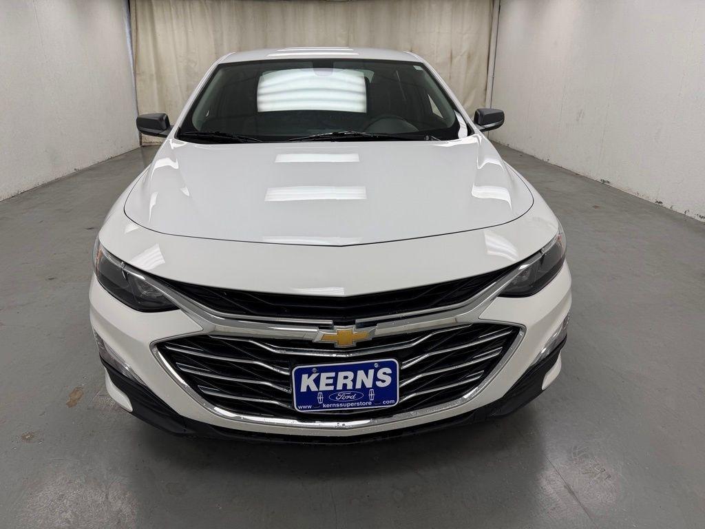 Chevrolet Malibu  2022