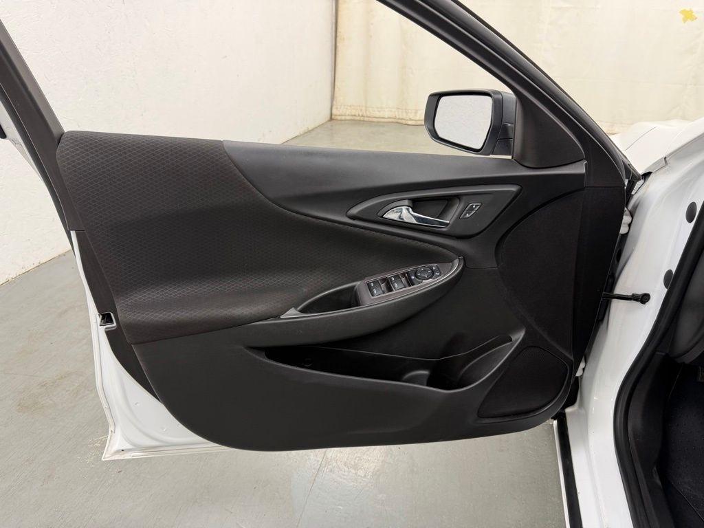 Chevrolet Malibu  2022
