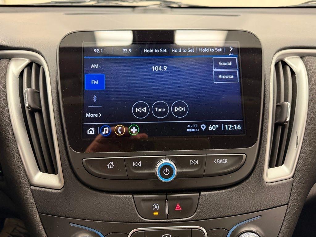 Chevrolet Malibu  2022