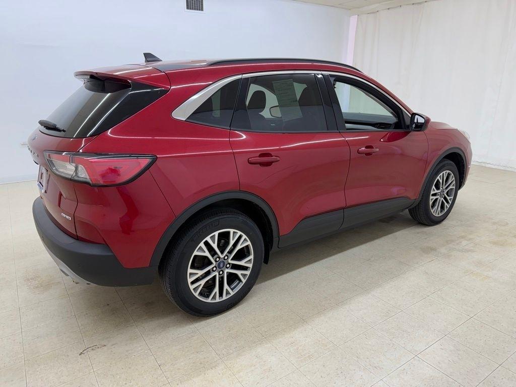 Ford Escape  2021