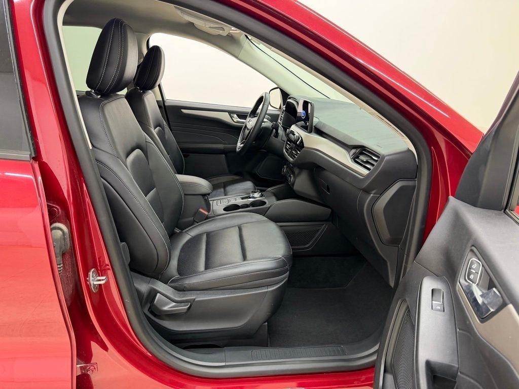 Ford Escape  2021