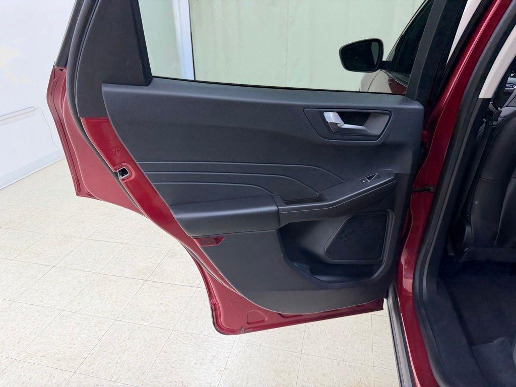 Ford Escape  2021
