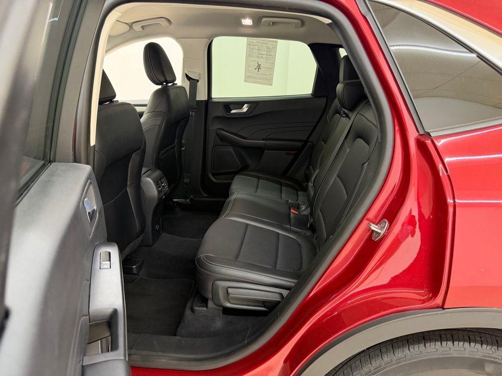 Ford Escape  2021