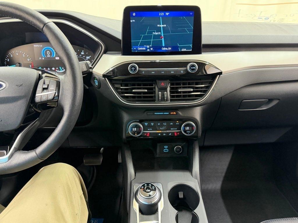 Ford Escape  2021