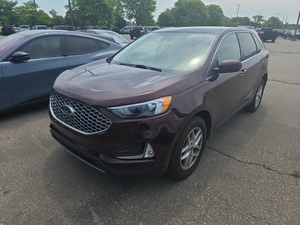 2024 Ford Edge 