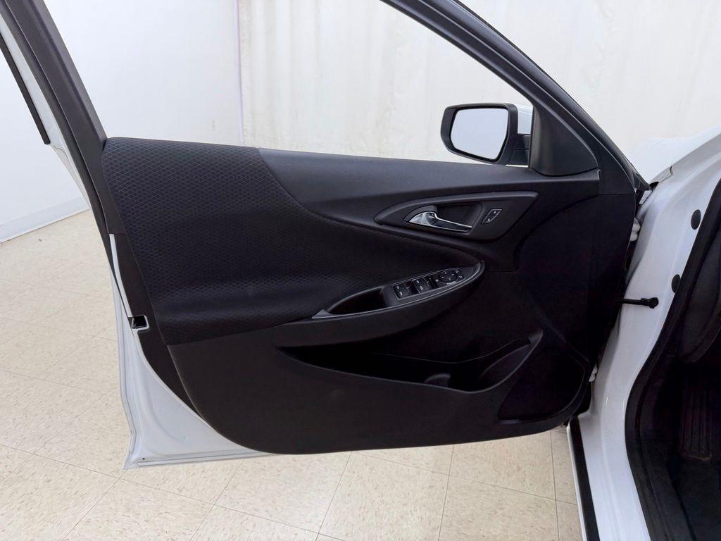 Chevrolet Malibu  2024