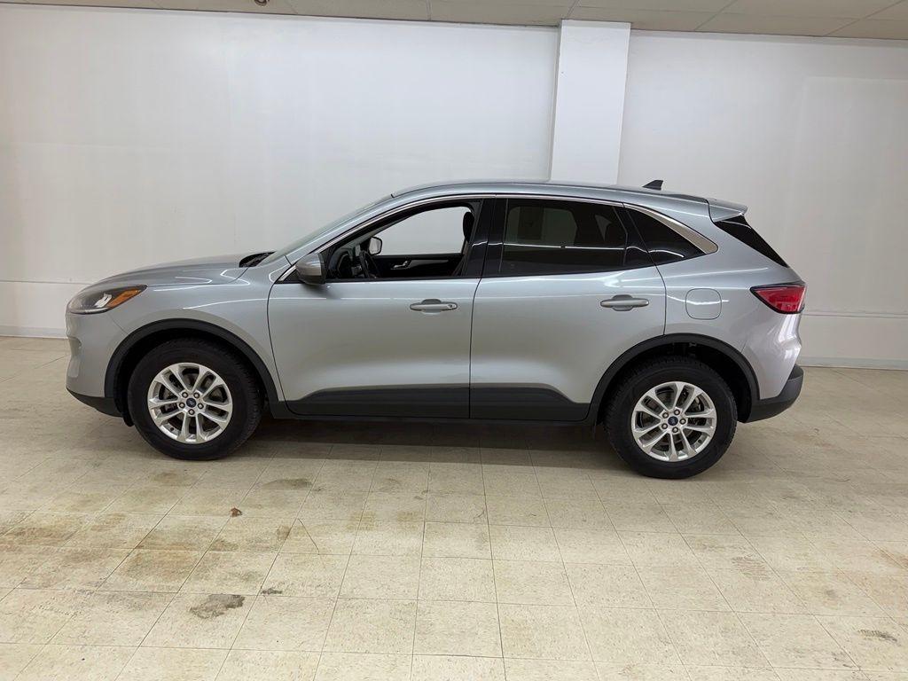 Ford Escape Hybrid  2021