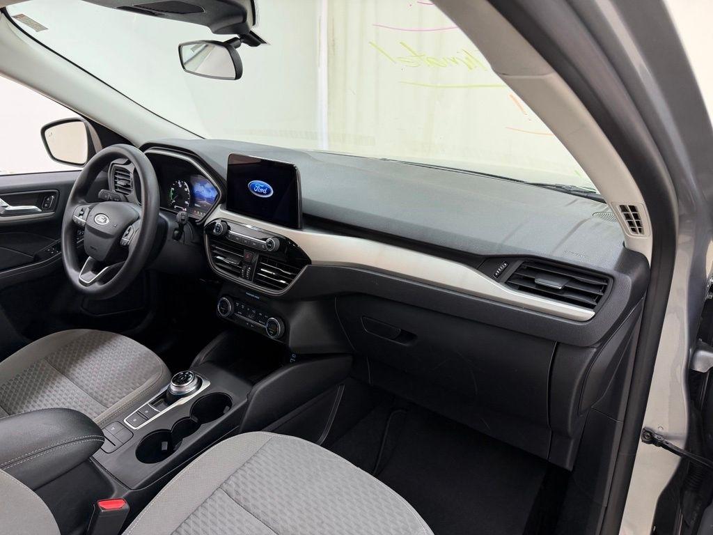Ford Escape Hybrid  2021