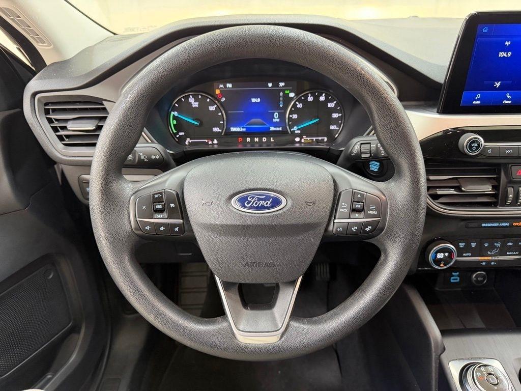 Ford Escape Hybrid  2021