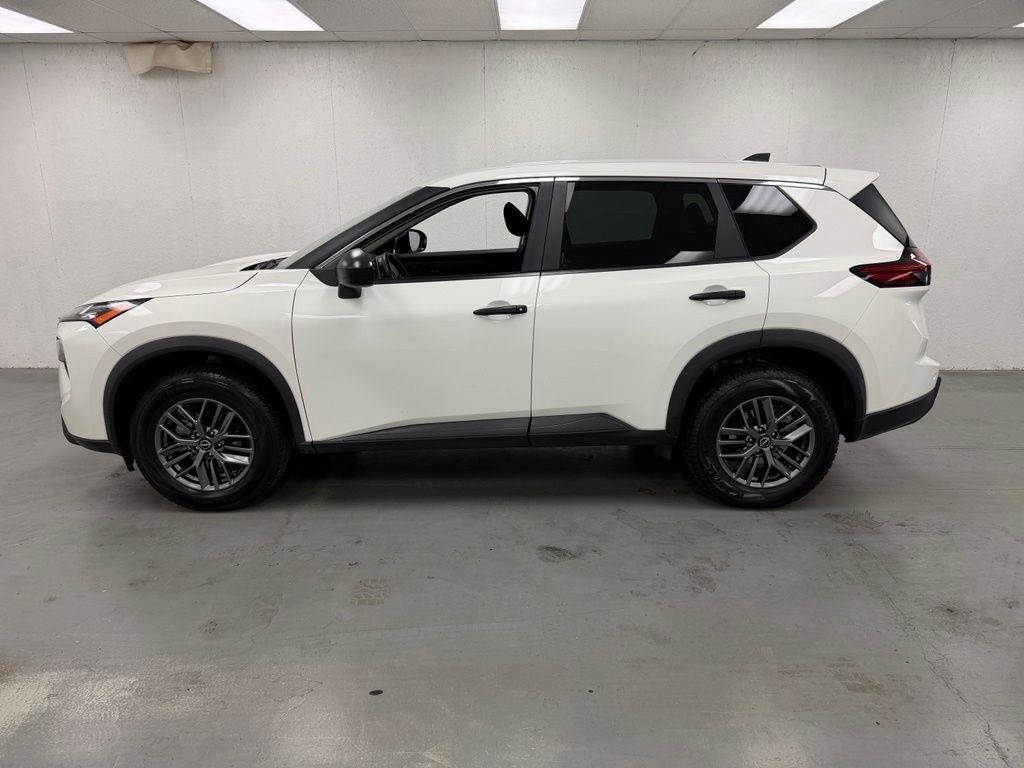 Nissan Rogue  2024