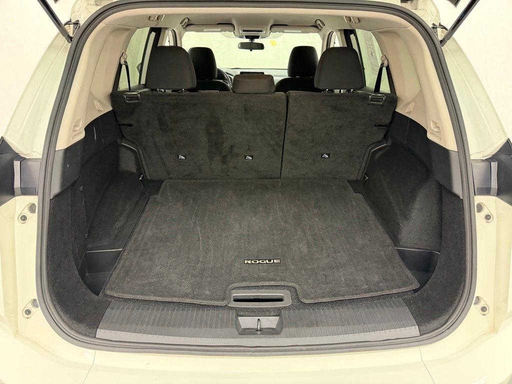 Nissan Rogue  2024