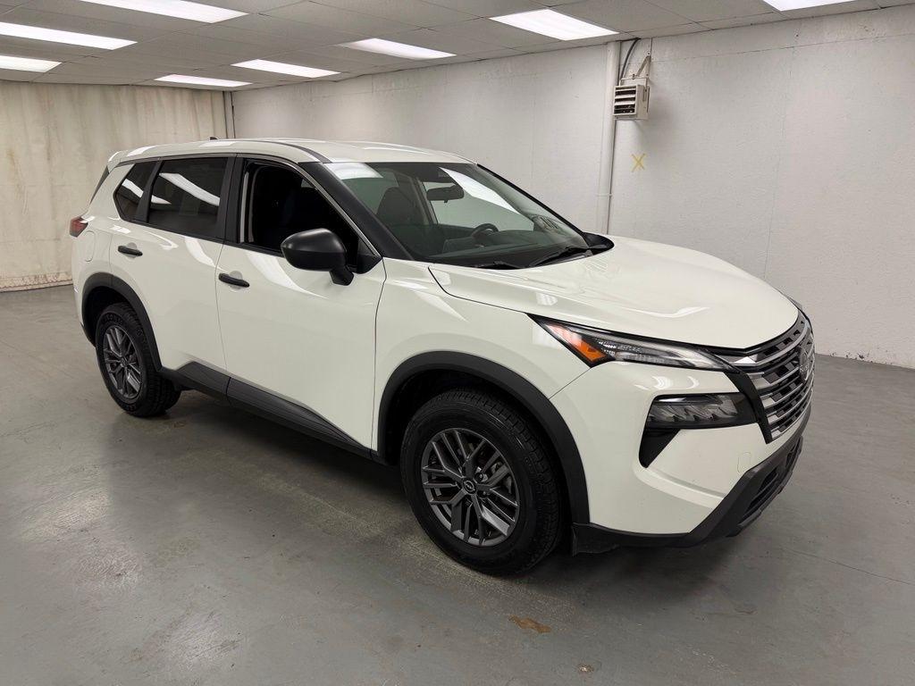 Nissan Rogue  2024