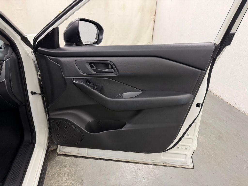 Nissan Rogue  2024
