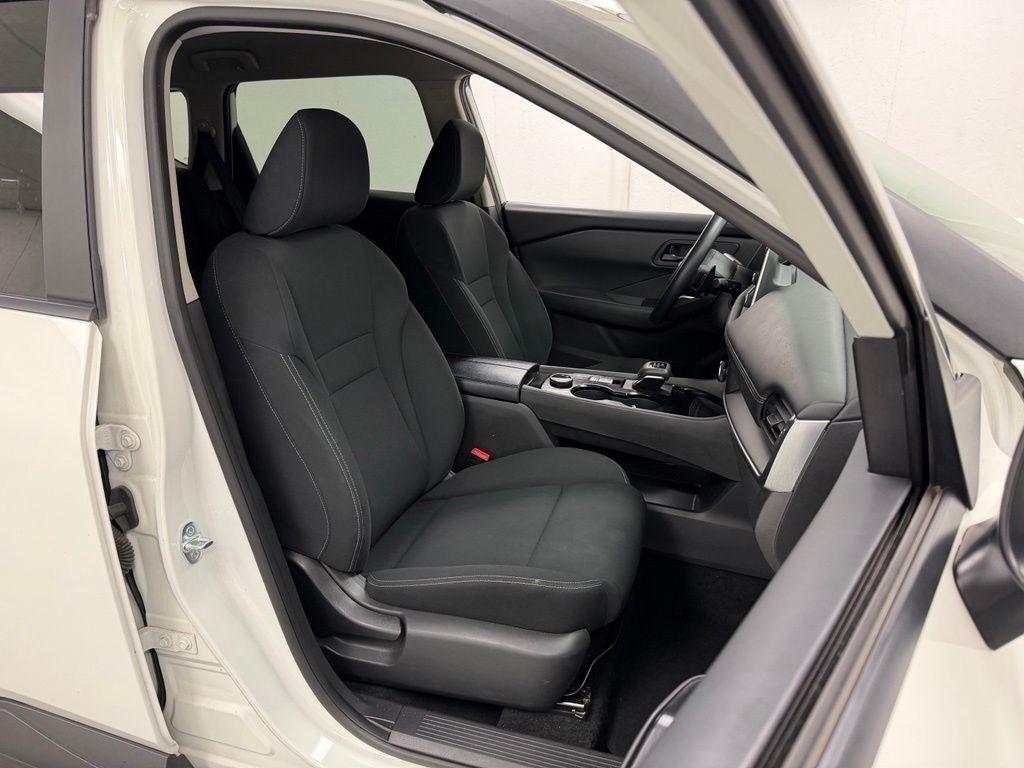 Nissan Rogue  2024