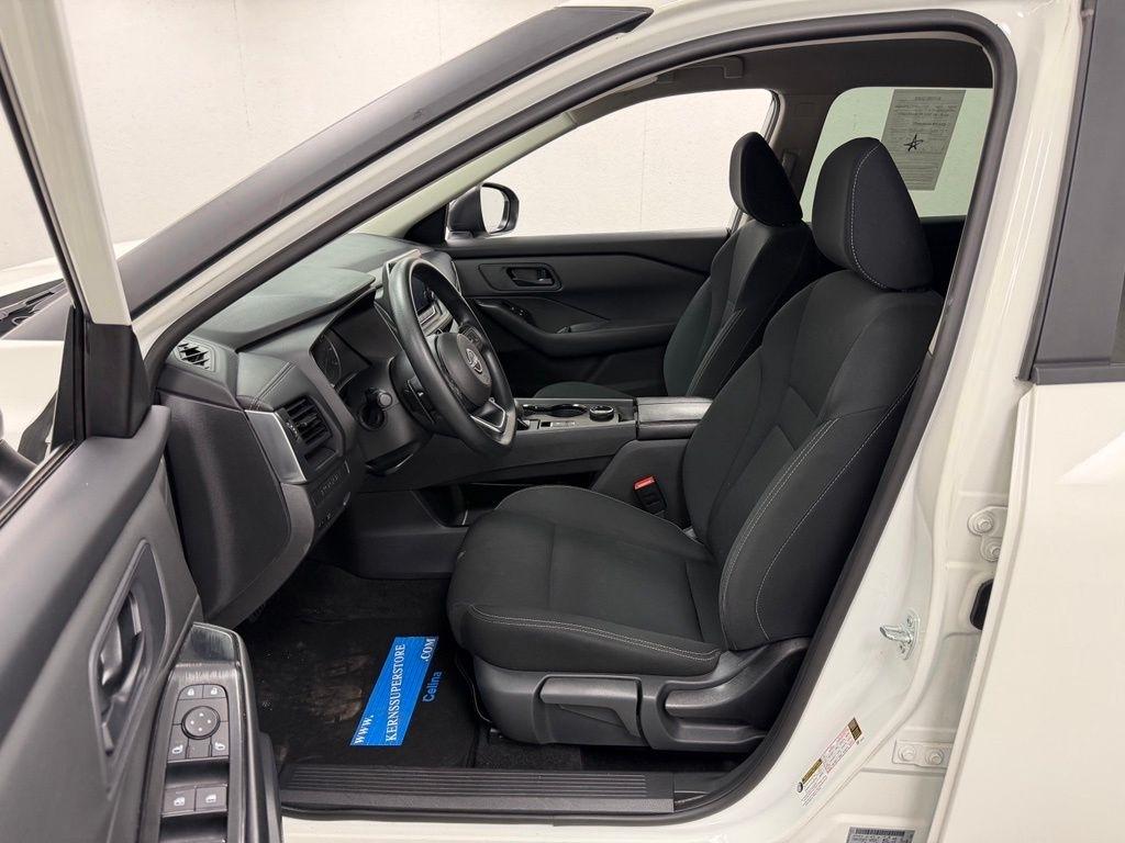 Nissan Rogue  2024