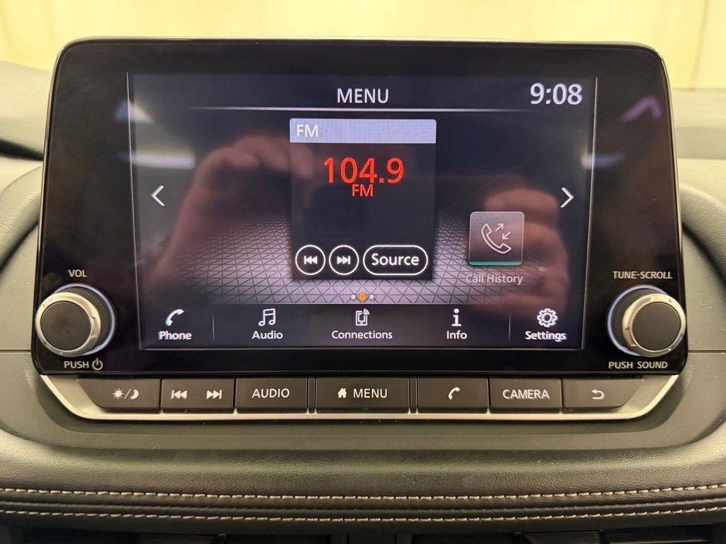 Nissan Rogue  2024