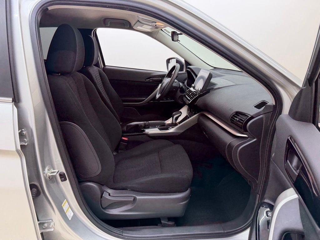 Mitsubishi Eclipse Cross  2024