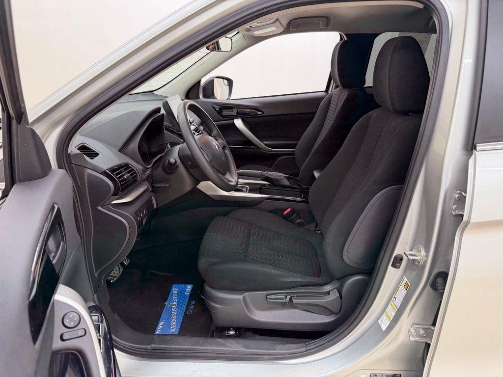 Mitsubishi Eclipse Cross  2024