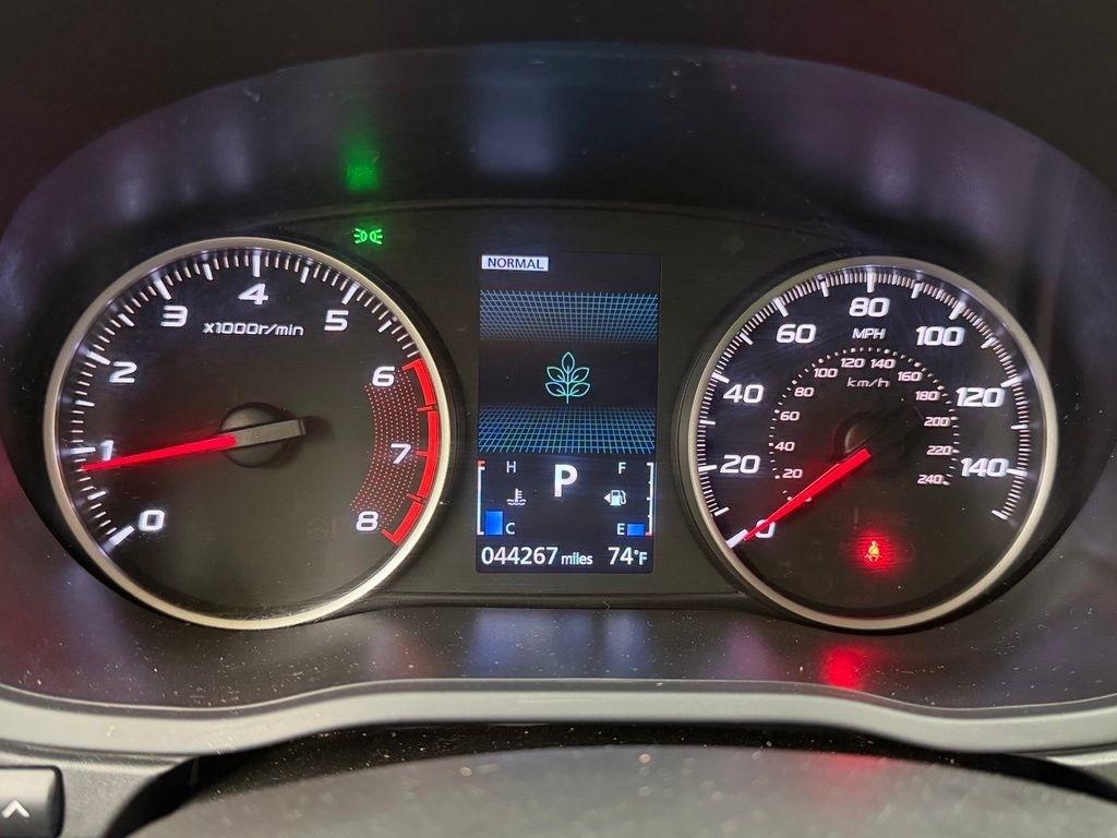 Mitsubishi Eclipse Cross  2024