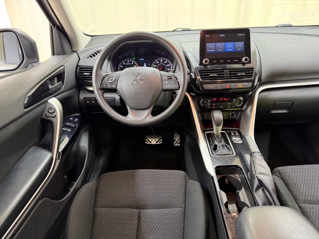 Mitsubishi Eclipse Cross  2024