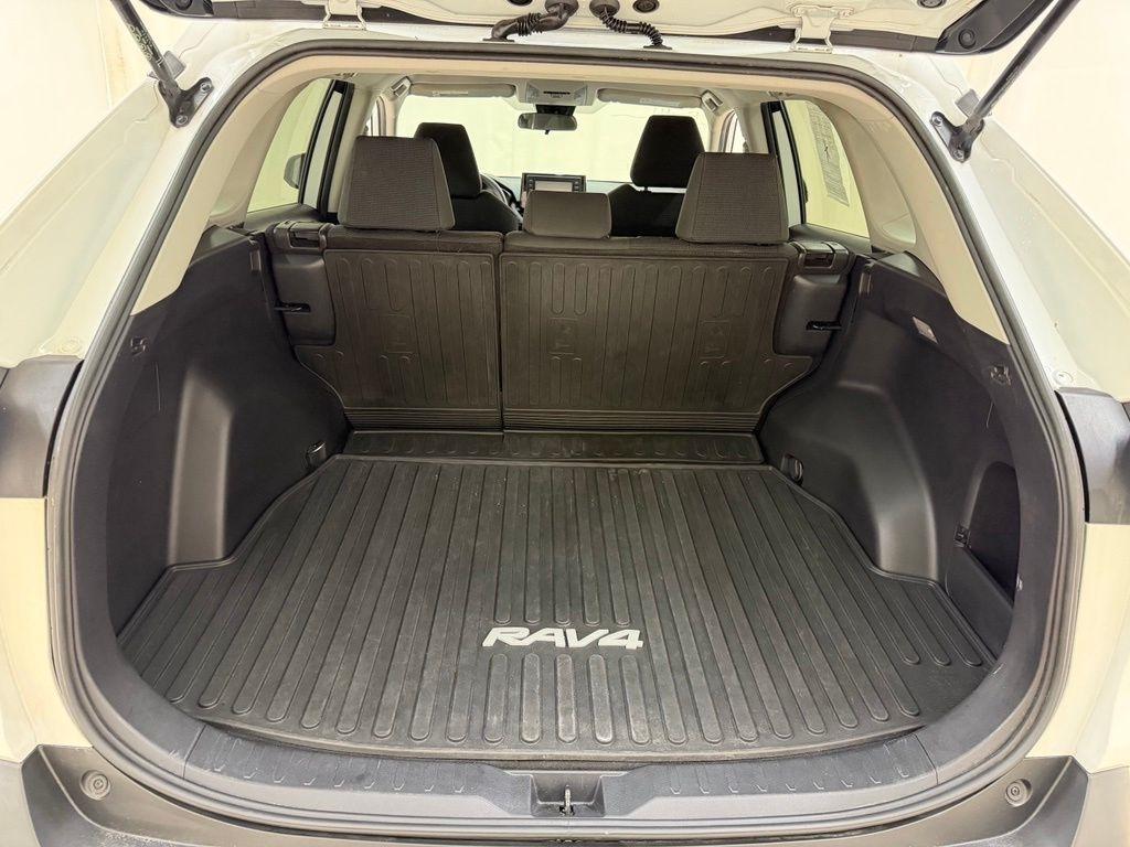 Toyota RAV4  2019