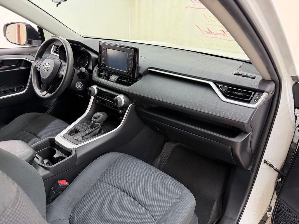 Toyota RAV4  2019